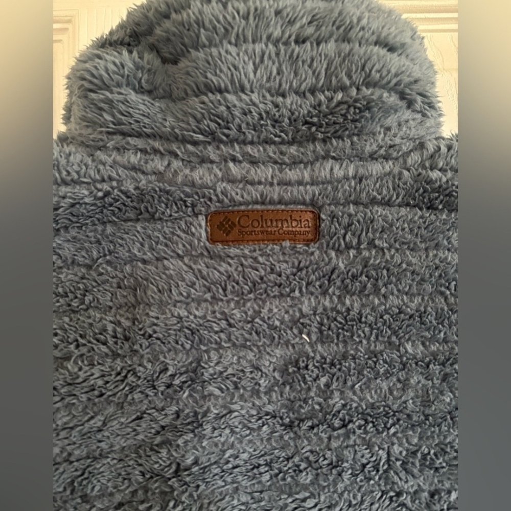 Cozy Columbia Blue Fleece Jacket - Picture 4 of 7